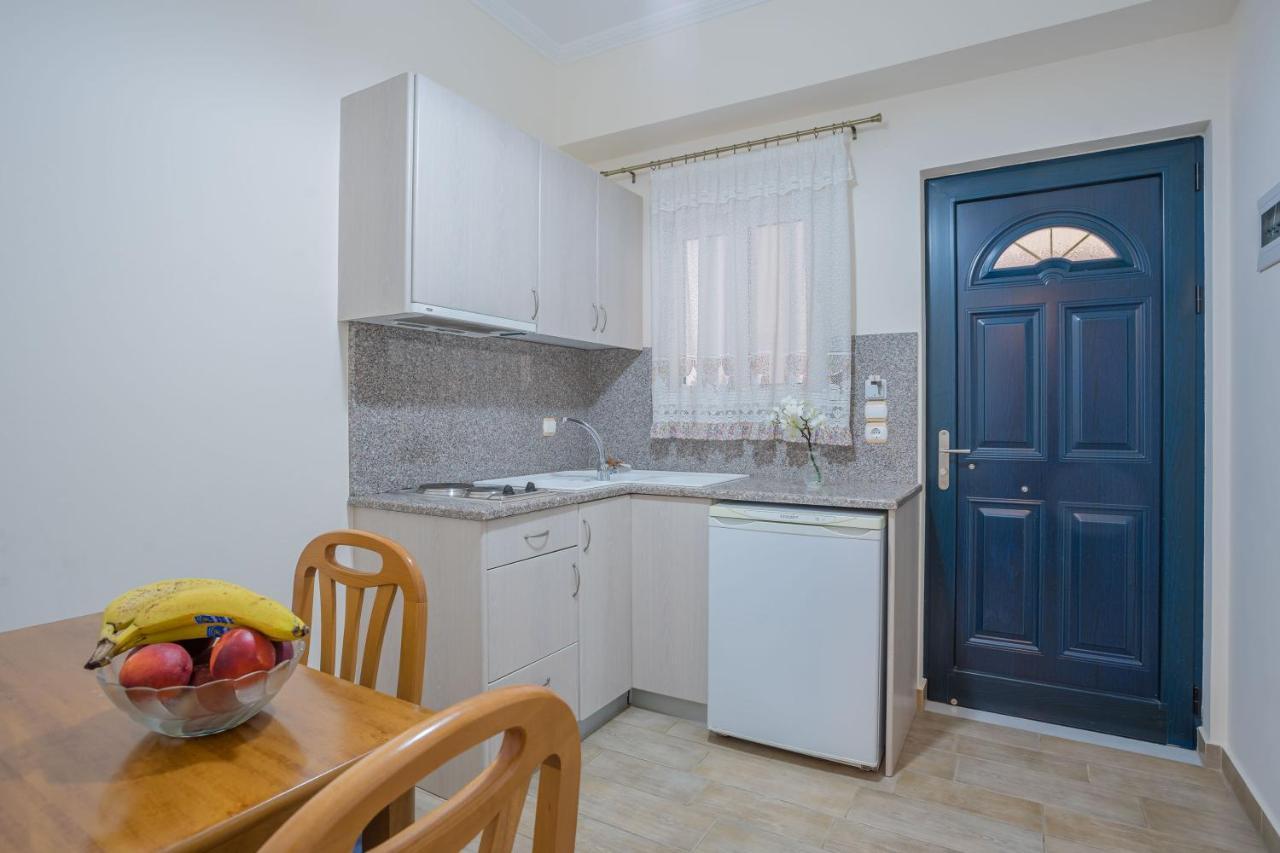 Mare Vita Apartments Нидри Екстериор снимка